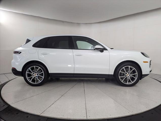 2025 Porsche Cayenne Unknown