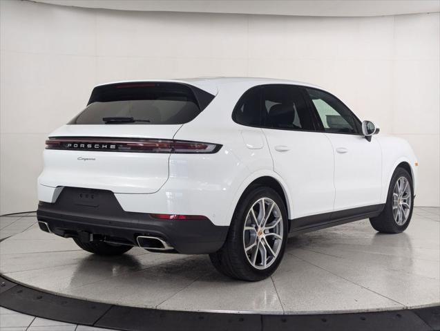 2025 Porsche Cayenne Unknown