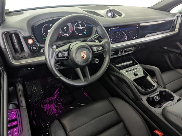 2025 Porsche Cayenne Unknown