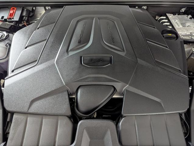 2025 Porsche Cayenne Unknown