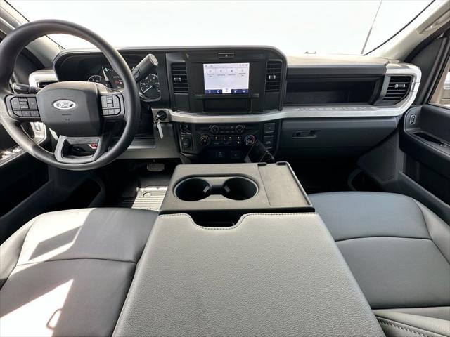 2025 Ford F-550 XL
