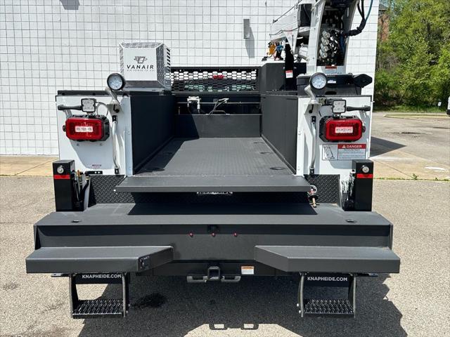 2025 Ford F-550 XL