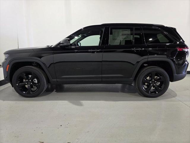 2025 Jeep Grand Cherokee Altitude X 4x4