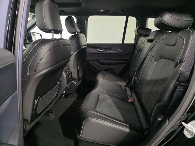 2025 Jeep Grand Cherokee Altitude X 4x4