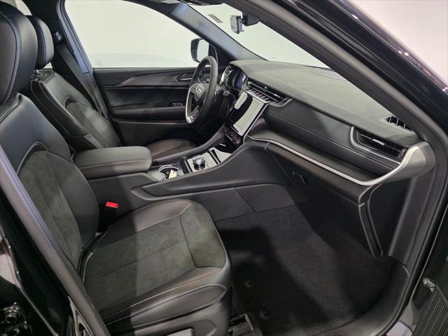 2025 Jeep Grand Cherokee Altitude X 4x4