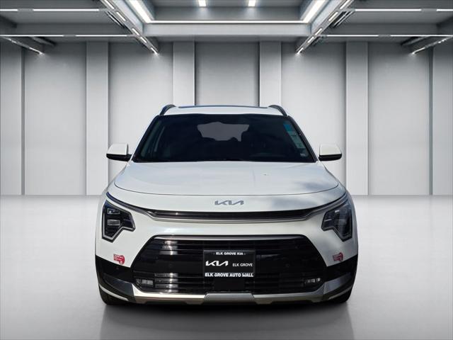 2024 Kia Niro Plug-In Hybrid SX Touring