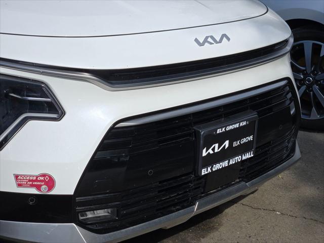 2024 Kia Niro Plug-In Hybrid SX Touring