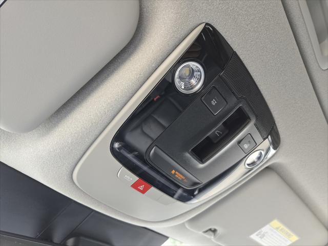 2024 Kia Niro Plug-In Hybrid SX Touring