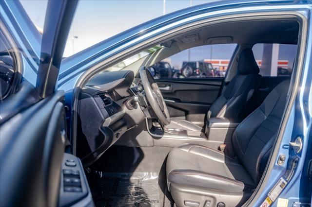 2017 Toyota Camry SE