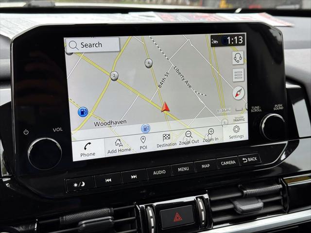 2024 Nissan Pathfinder SL 4WD [21]