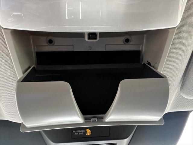 2024 Nissan Pathfinder SL 4WD [34]