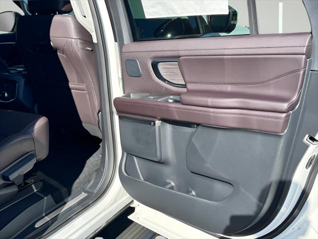2025 Ford Expedition Platinum MAX