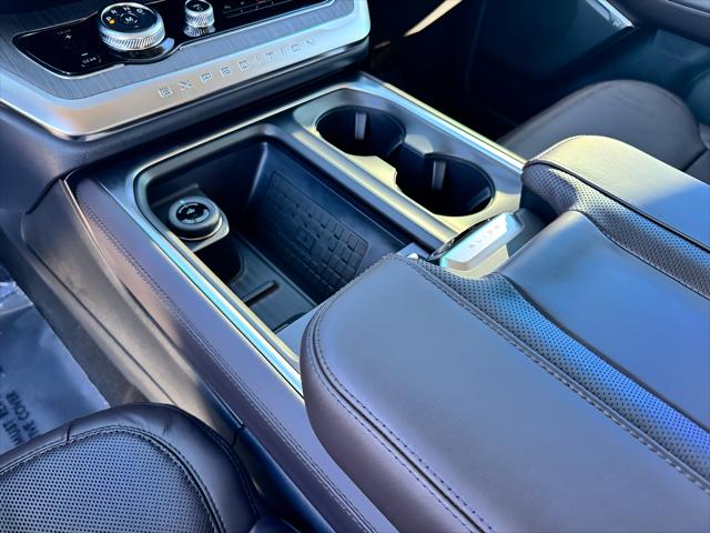 2025 Ford Expedition Platinum MAX