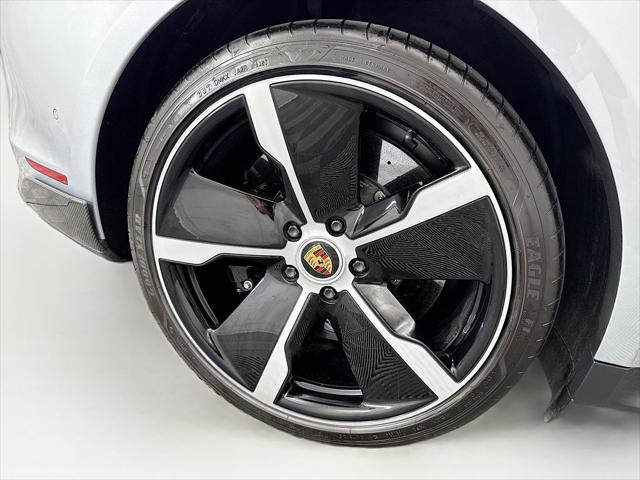 2020 Porsche Taycan Turbo S