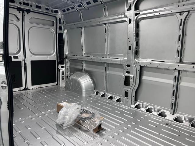 2026 Ram ProMaster Cargo Van SLT