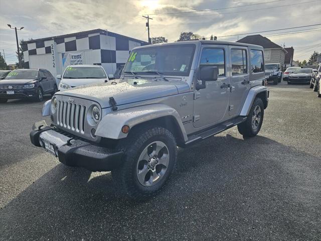 2016 Jeep Wrangler Unlimited Sahara