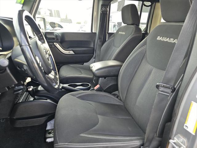 2016 Jeep Wrangler Unlimited Sahara