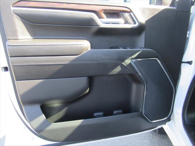 2024 GMC Sierra 1500 4WD Crew Cab Short Box SLT