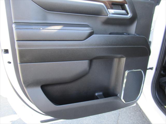2024 GMC Sierra 1500 4WD Crew Cab Short Box SLT
