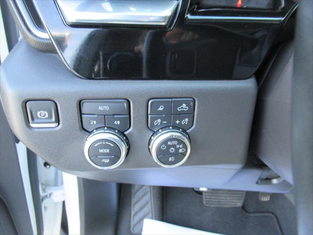2024 GMC Sierra 1500 4WD Crew Cab Short Box SLT