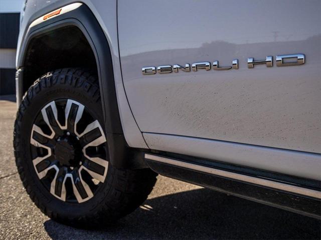 2024 GMC Sierra 2500HD 4WD Crew Cab Standard Bed Denali Ultimate