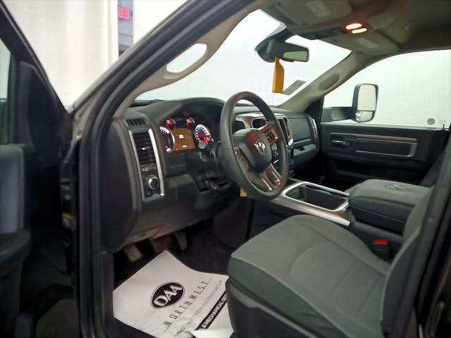 2023 Ram 1500 Classic SLT Crew Cab 4x4 5'7" Box