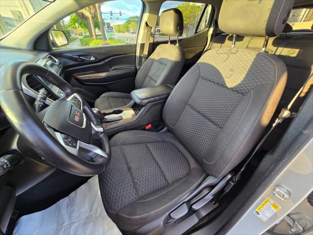 2017 GMC Acadia SLE-1