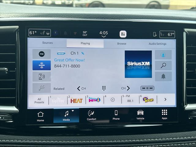 2026 Chrysler Pacifica Select AWD