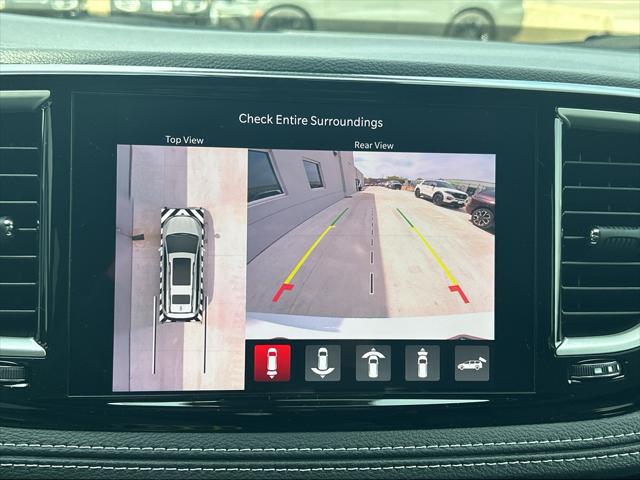 2026 Chrysler Pacifica Select AWD