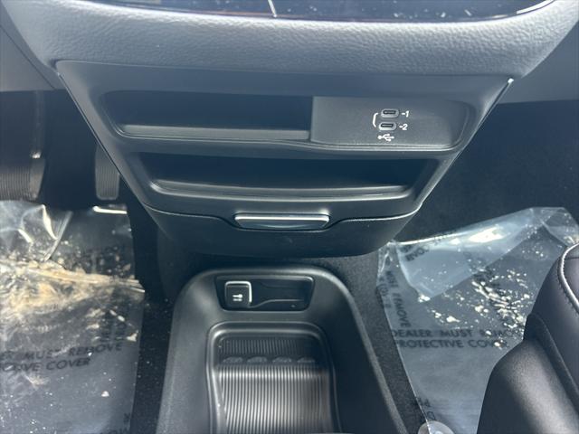 2026 Chrysler Pacifica Select AWD