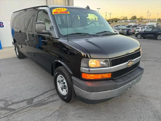 2017 Chevrolet Express LT for sale in Cedarville, IL