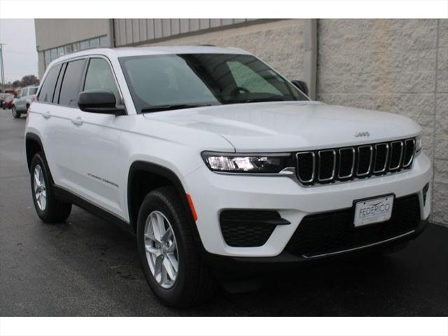 2025 Jeep Grand Cherokee GRAND CHEROKEE LAREDO X 4X4