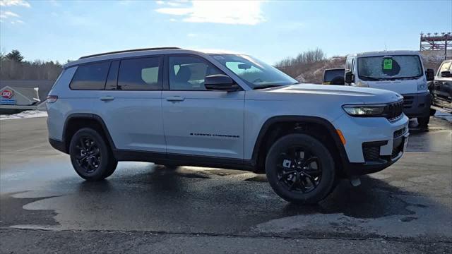 2025 Jeep Grand Cherokee GRAND CHEROKEE L ALTITUDE X 4X4