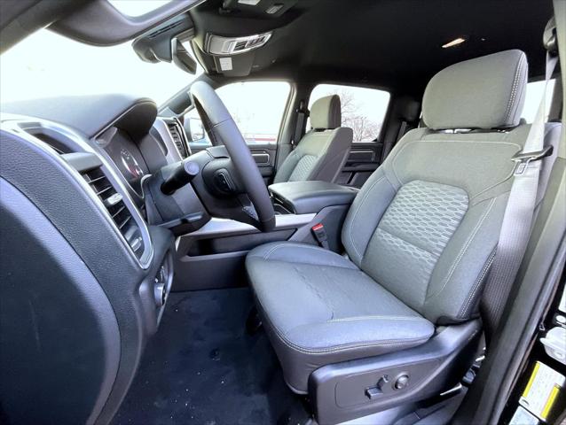 2026 Ram 1500 Big Horn Crew Cab 4x4 5'7" Box