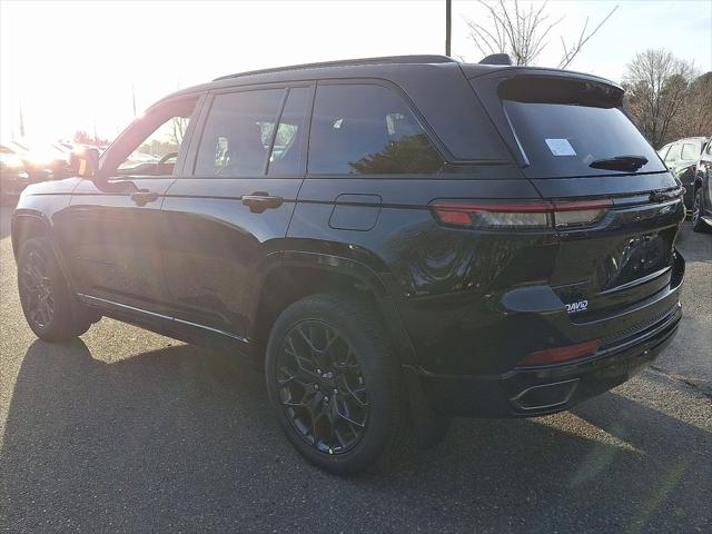 2025 Jeep Grand Cherokee GRAND CHEROKEE SUMMIT 4X4 2025 Jeep Grand Cherokee GRAND CHEROKEE SUMMIT 4X4