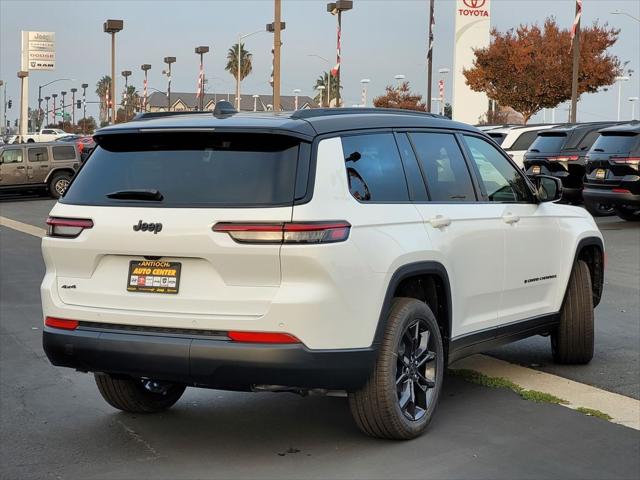 2025 Jeep Grand Cherokee GRAND CHEROKEE L LIMITED 4X4