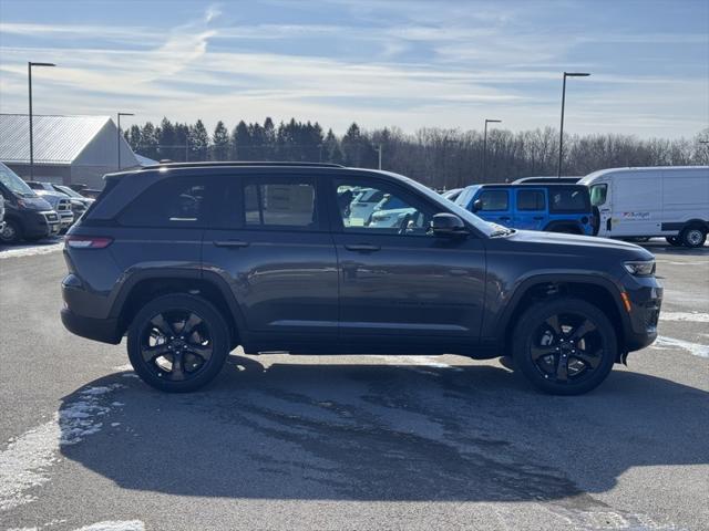 2025 Jeep Grand Cherokee GRAND CHEROKEE ALTITUDE X 4X4