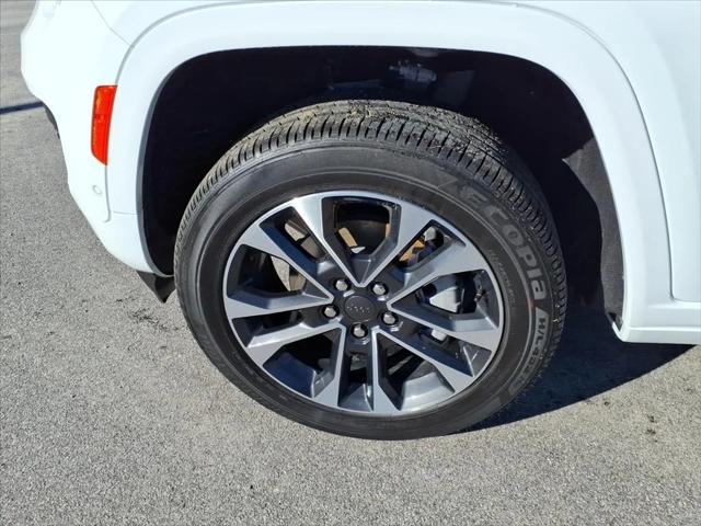 2025 Jeep Grand Cherokee Overland 4x4