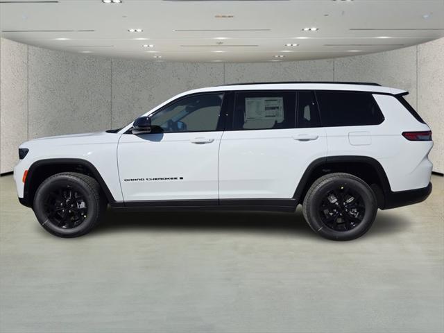 2025 Jeep Grand Cherokee GRAND CHEROKEE L ALTITUDE 4X2