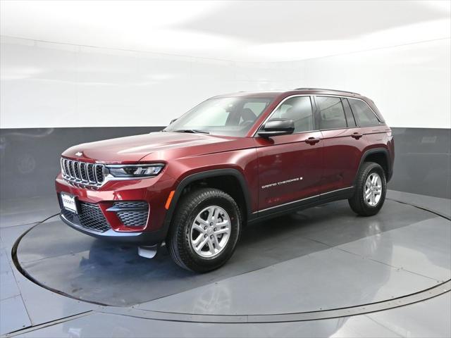 2025 Jeep Grand Cherokee GRAND CHEROKEE LAREDO 4X4