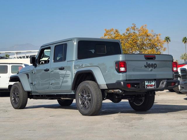 2026 Jeep Gladiator GLADIATOR SPORT S 4X4 2026 Jeep Gladiator GLADIATOR SPORT S 4X4