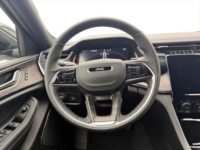 2025 Jeep Grand Cherokee Overland 4x4