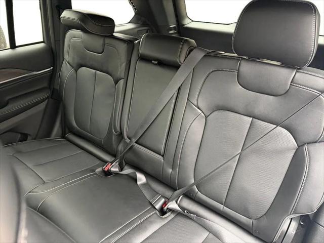 2025 Jeep Grand Cherokee Overland 4x4