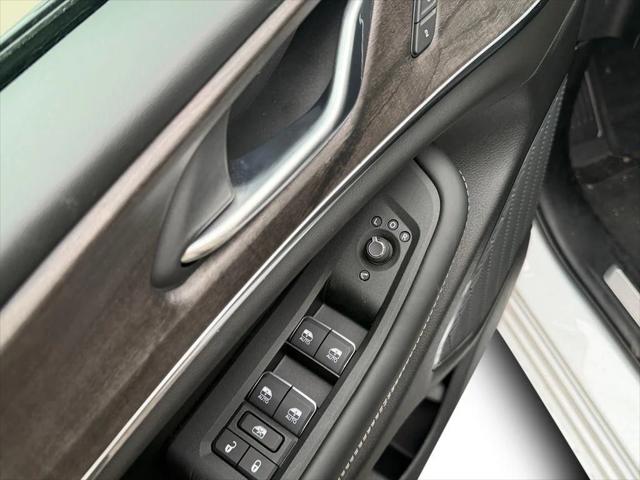 2025 Jeep Grand Cherokee Overland 4x4