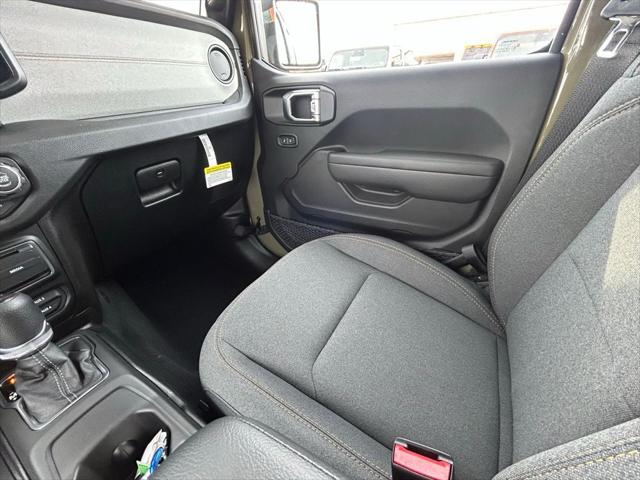 2026 Jeep Gladiator GLADIATOR SPORT S 4X4 2026 Jeep Gladiator GLADIATOR SPORT S 4X4