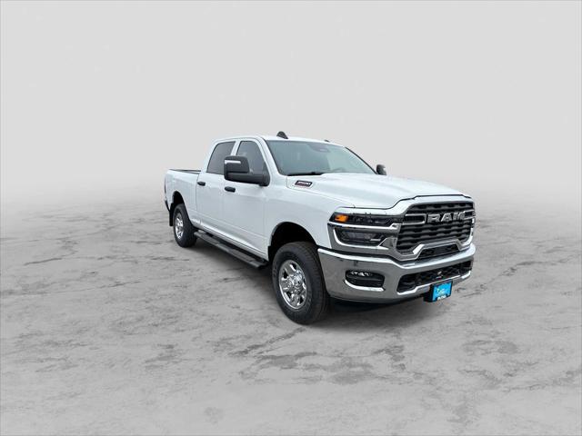 2026 RAM Ram 3500 RAM 3500 TRADESMAN CREW CAB 4X4 64 BOX