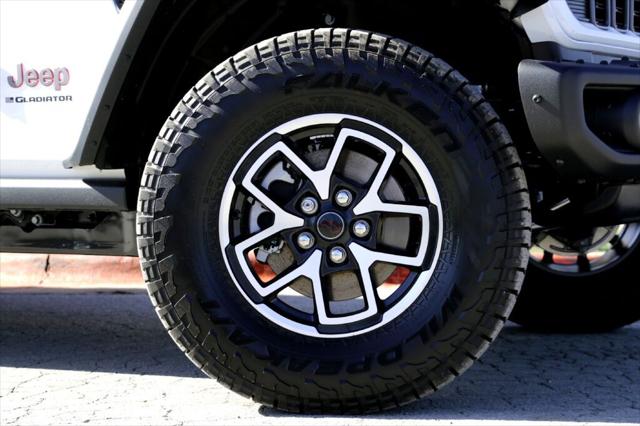 2026 Jeep Gladiator GLADIATOR RUBICON X 4X4