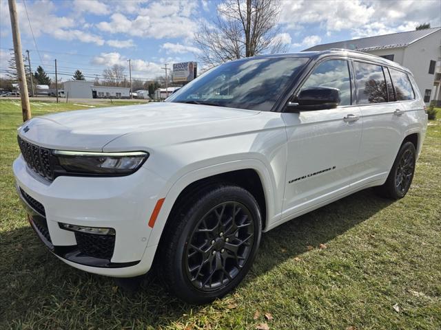 2025 Jeep Grand Cherokee GRAND CHEROKEE L SUMMIT 4X4 2025 Jeep Grand Cherokee GRAND CHEROKEE L SUMMIT 4X4