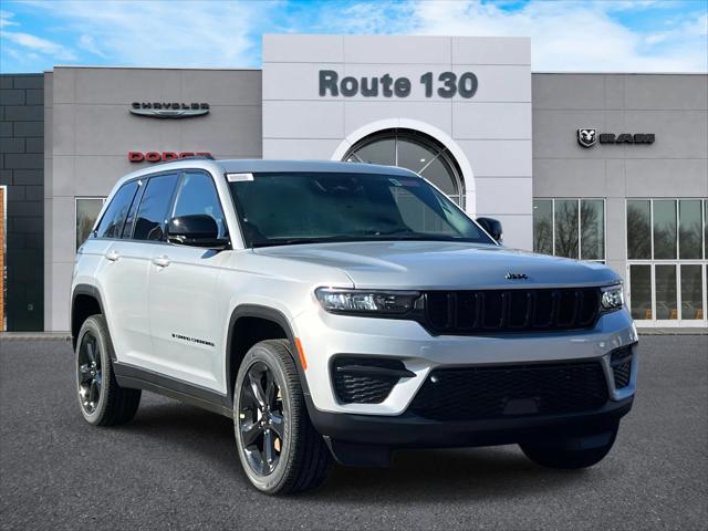 2025 Jeep Grand Cherokee GRAND CHEROKEE ALTITUDE X 4X4