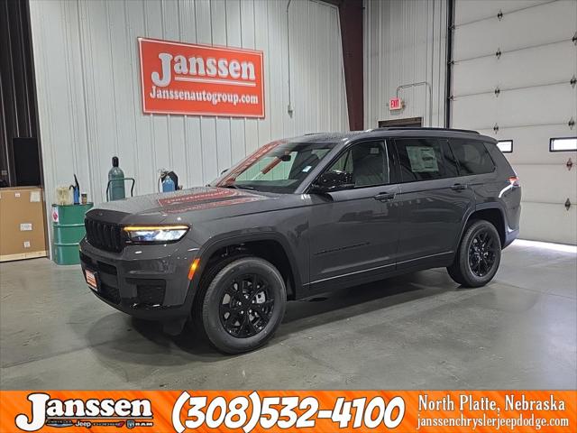 2025 Jeep Grand Cherokee GRAND CHEROKEE L ALTITUDE X 4X4